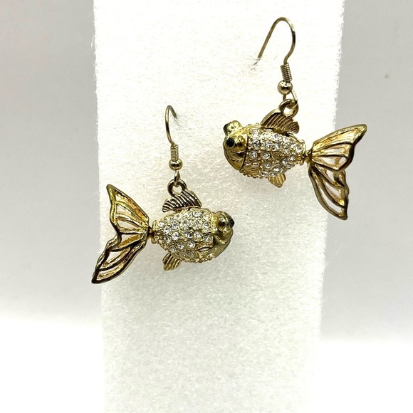 Gold Tone Crystal Fish Earrings with Whimsical Design 3 D Hook Earrings - Picture 8 of 10